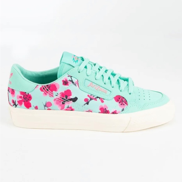 adidas gazelle silver green womens Adidas Continental 80 Vulc AriZona Iced Tea Black (W)